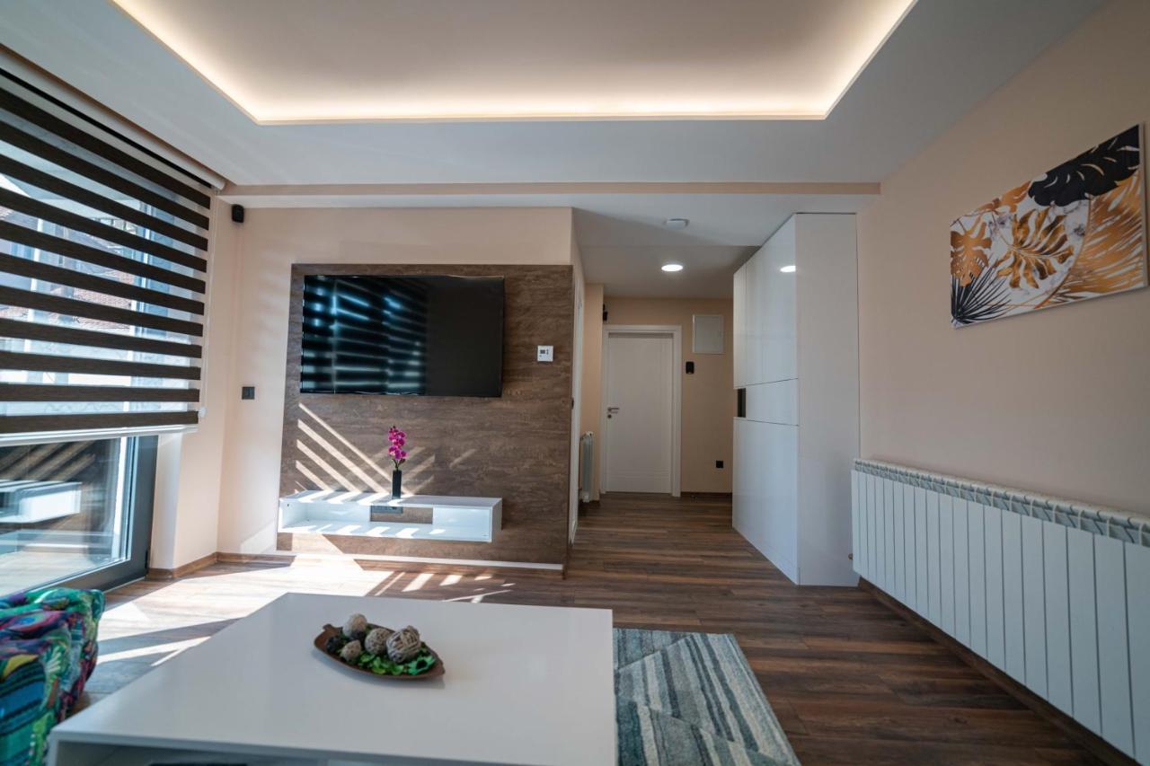 Luxury Apartments Una SJJ Exterior photo